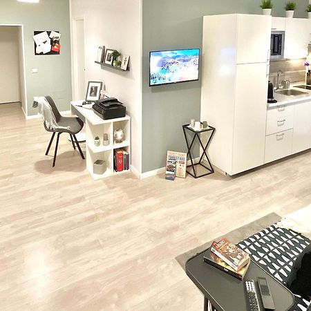 Archivio 32 Neapolitan Apartment ภายนอก รูปภาพ